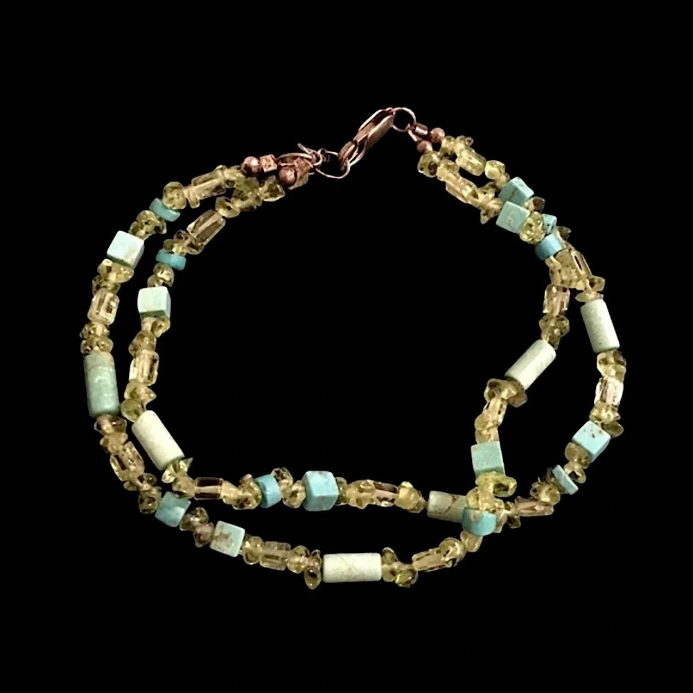 VINTAGE Green and Turquoise Color Beaded Bracelet - Picture 2 of 7